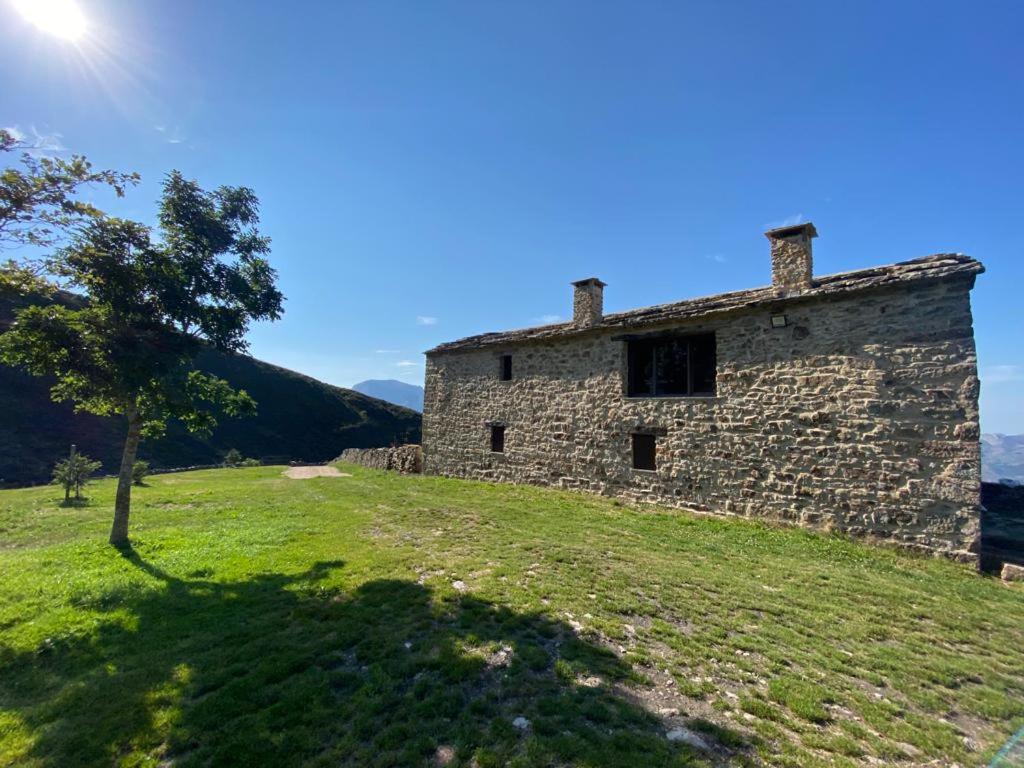 cabanas en cantabria tinones pasiega 1