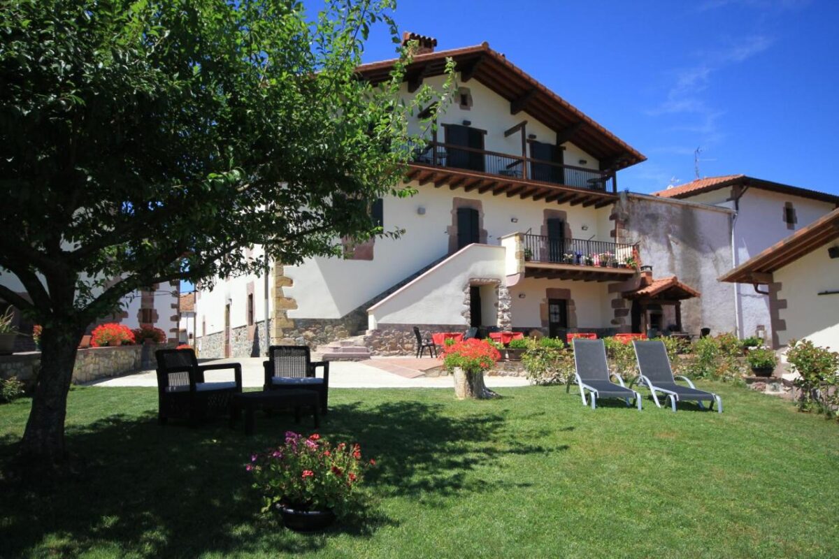 cabanas en navarra rural aldekoa 1